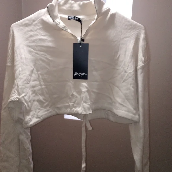 Cream Crop top - Picture 2 of 9